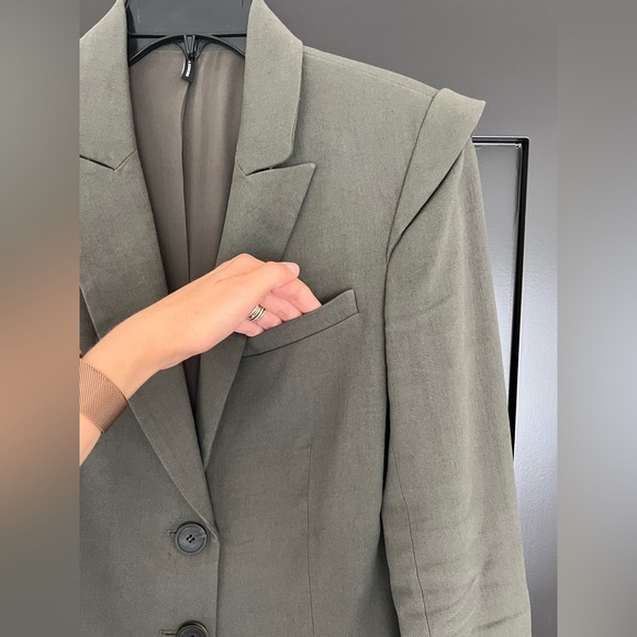 Marissa Webb Linen Blazer - Picture 3 of 15